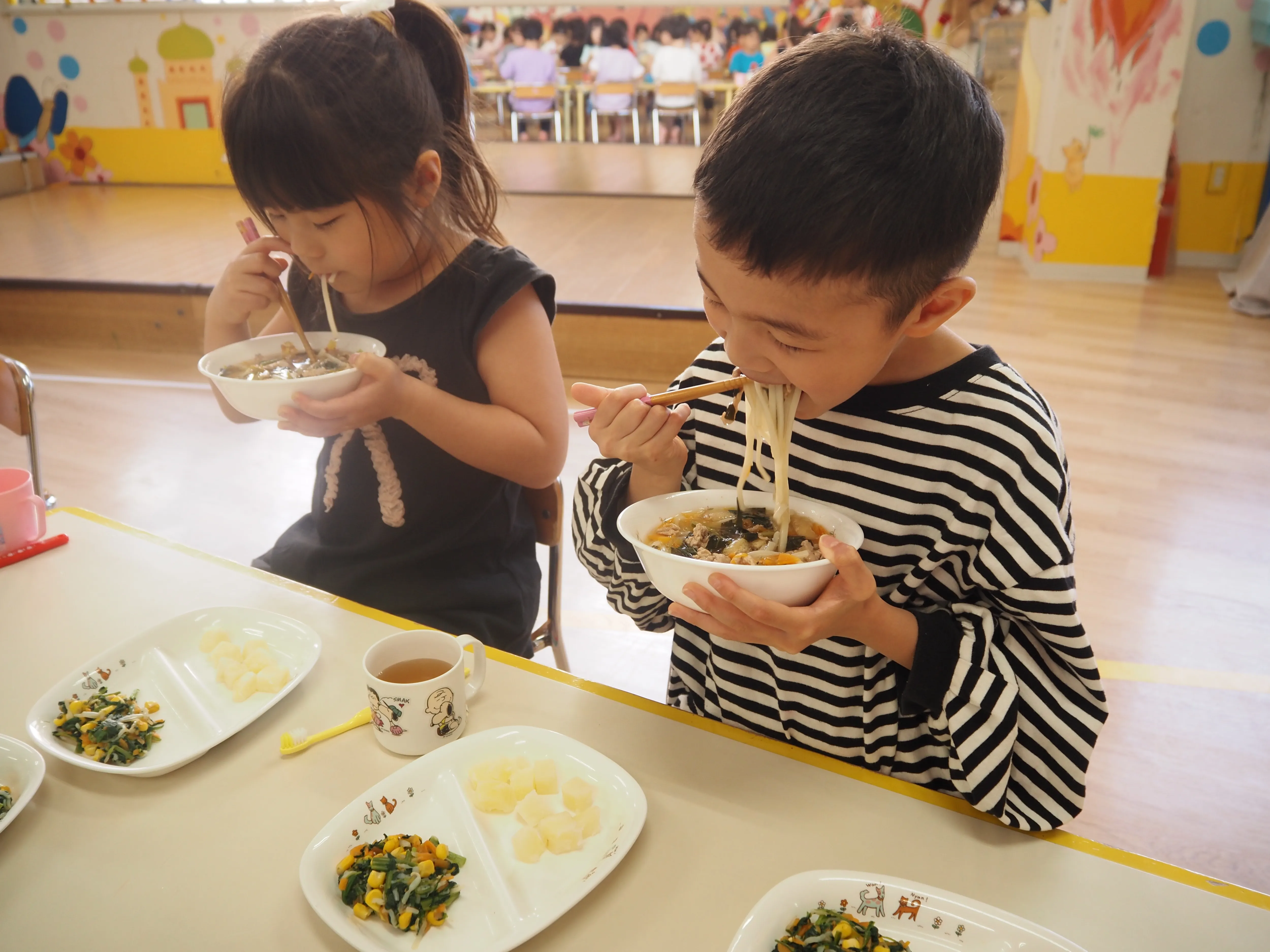 昼食の様子（幼児）